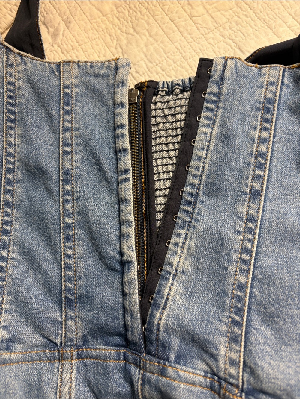 Alice + Olivia Chels Denim Corset Sleveless Jumpsuit Jeans - Light Blue - Picture 11 of 11